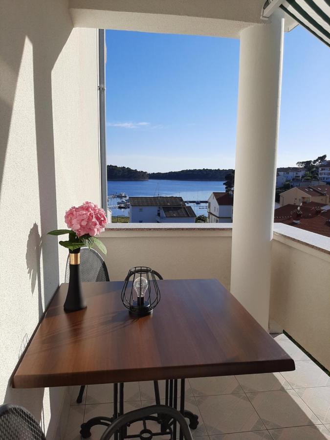Petra Rooms And Apartments Palit Екстер'єр фото