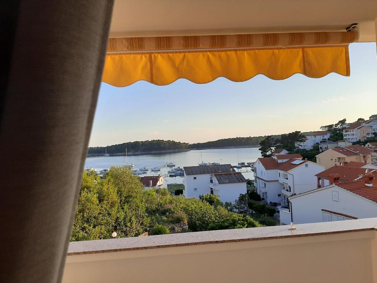 Petra Rooms And Apartments Palit Екстер'єр фото