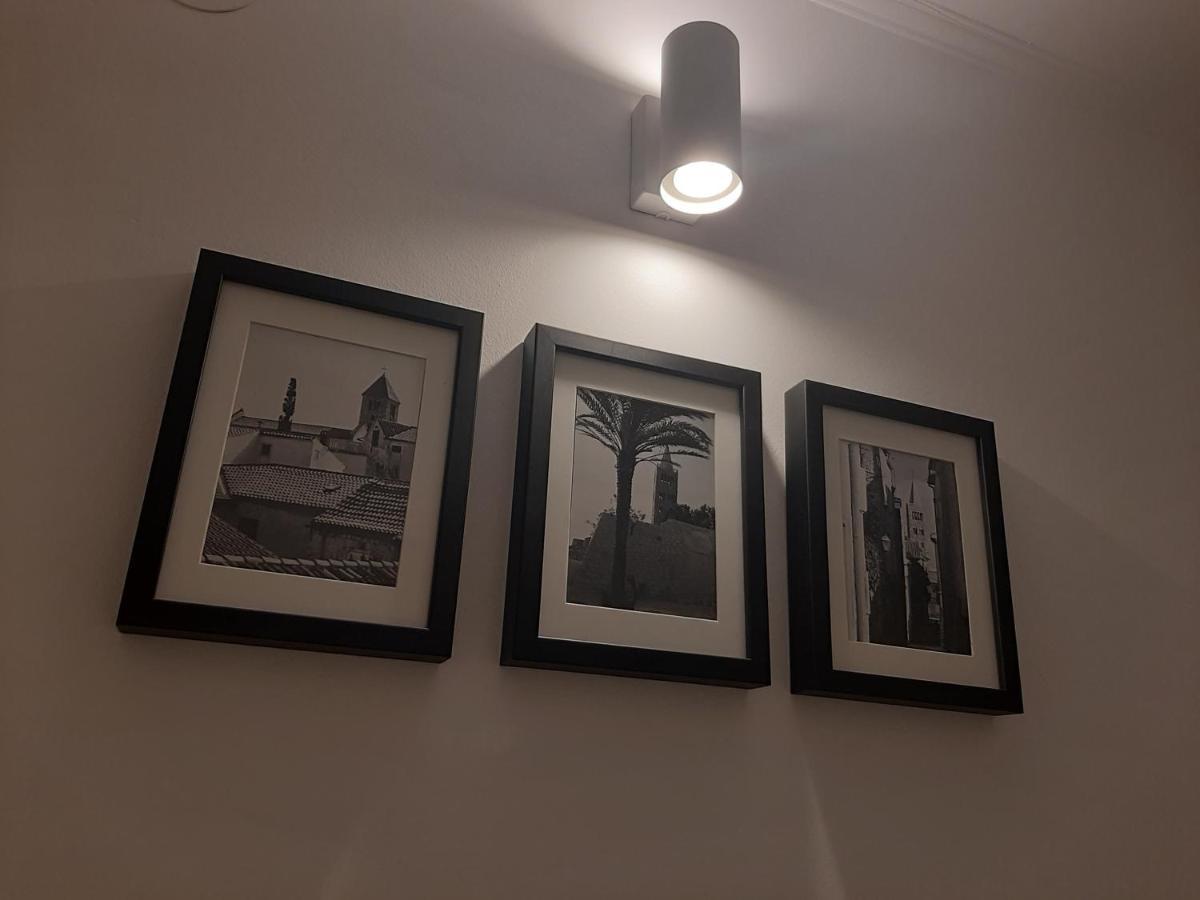 Petra Rooms And Apartments Palit Екстер'єр фото
