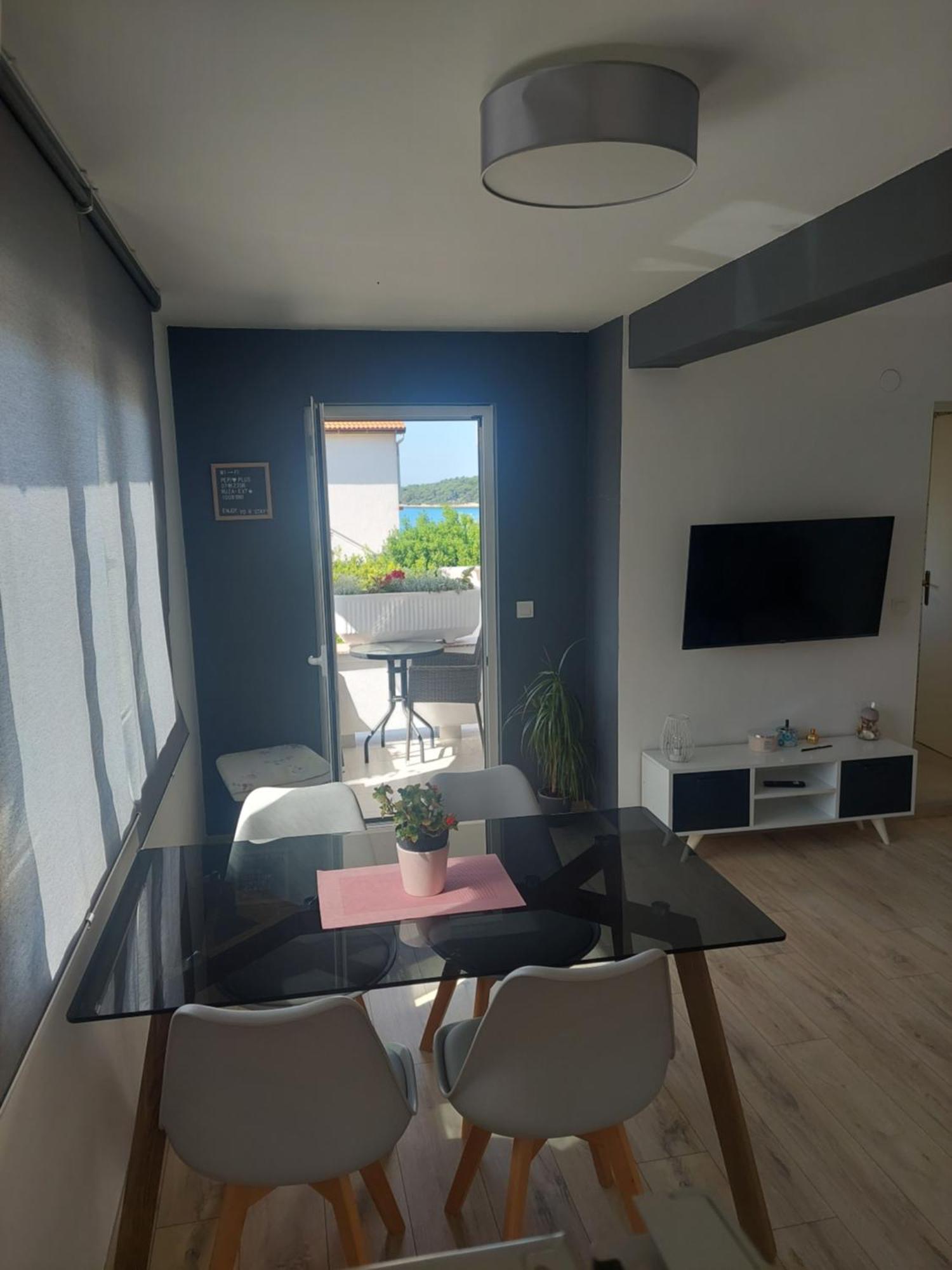 Petra Rooms And Apartments Palit Екстер'єр фото