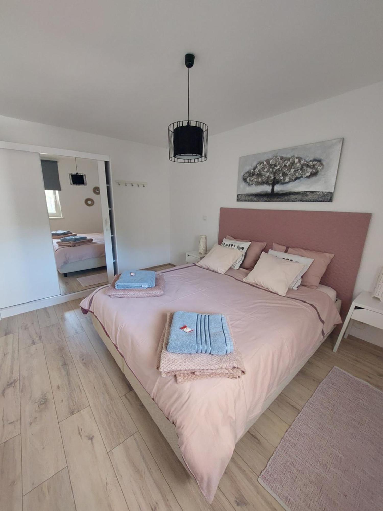 Petra Rooms And Apartments Palit Номер фото