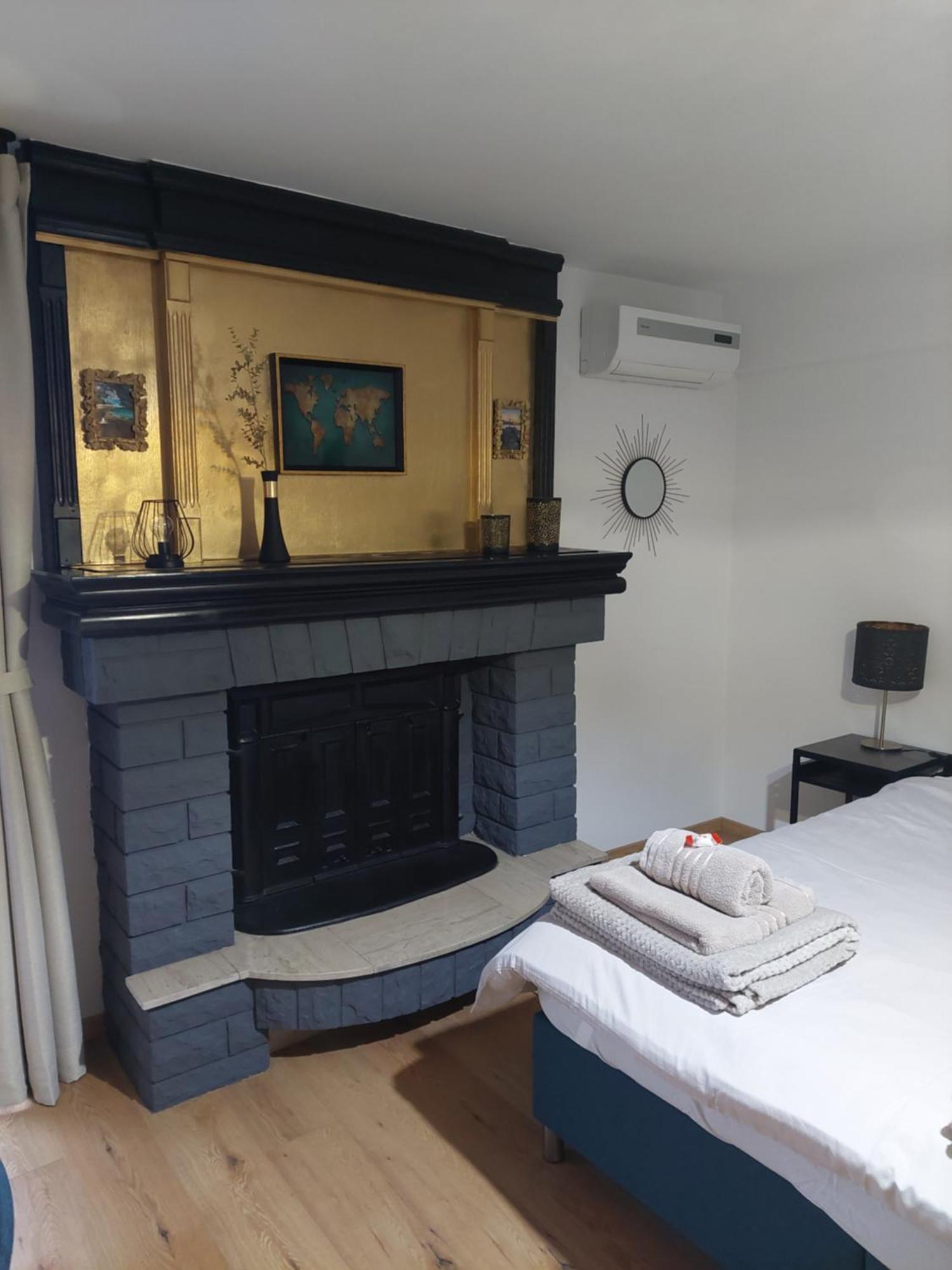 Petra Rooms And Apartments Palit Номер фото
